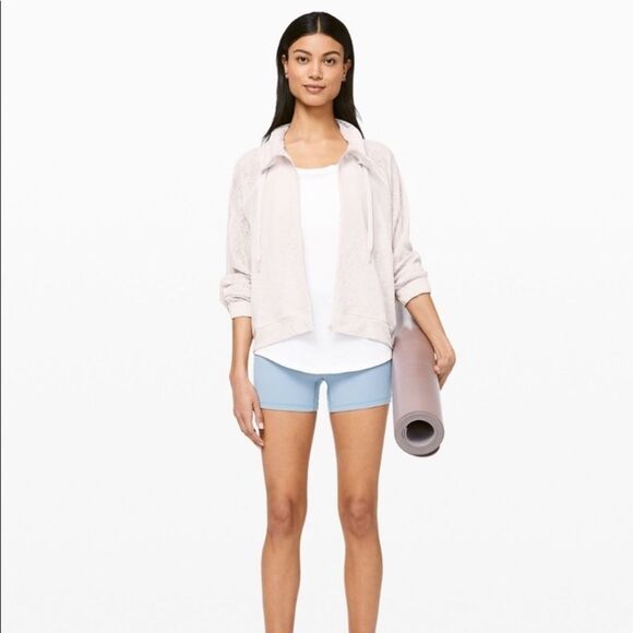 NWOT Lululemon In Depth Jacket *Lace in Light Chrome - Picture 9 of 9